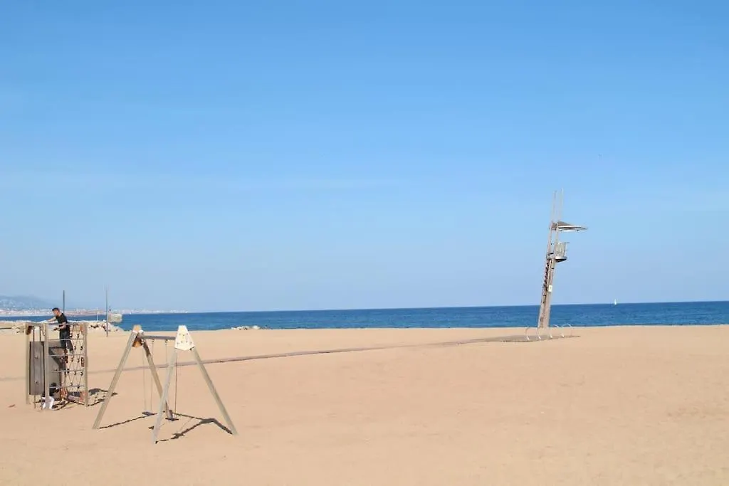 Barcelona Beach Apartment 산트 아드리아 데 베소스