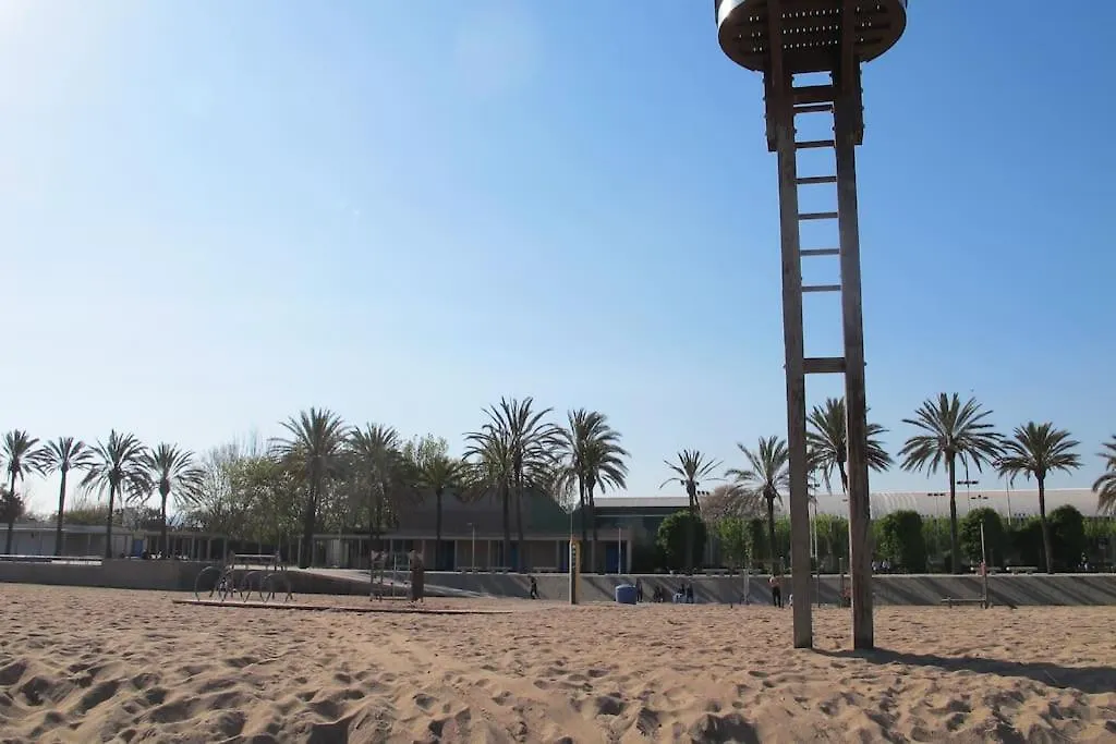 Barcelona Beach Apartment 산트 아드리아 데 베소스