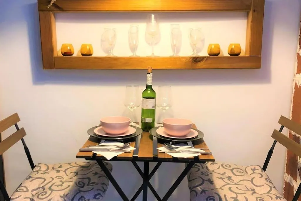 Barcelona Beach Apartment 산트 아드리아 데 베소스
